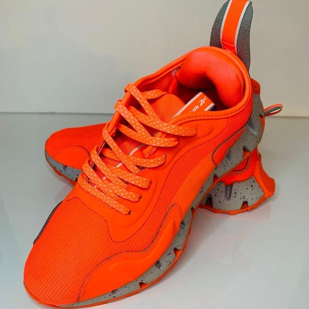Reebok Zig Dynamica Adventure Women's Size 9 Orange Flare Speckled HR1046